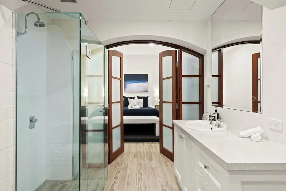 Gordon House Apartments - photo 7