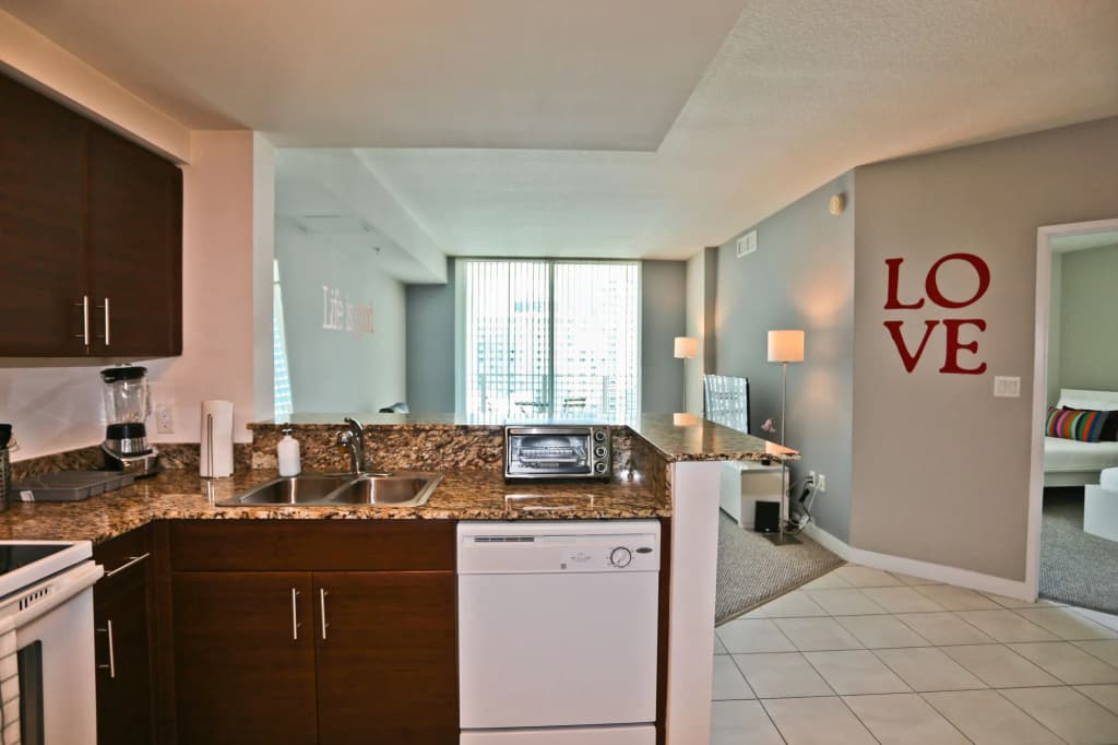 Nuovo Properties at Brickell 1st - photo 25
