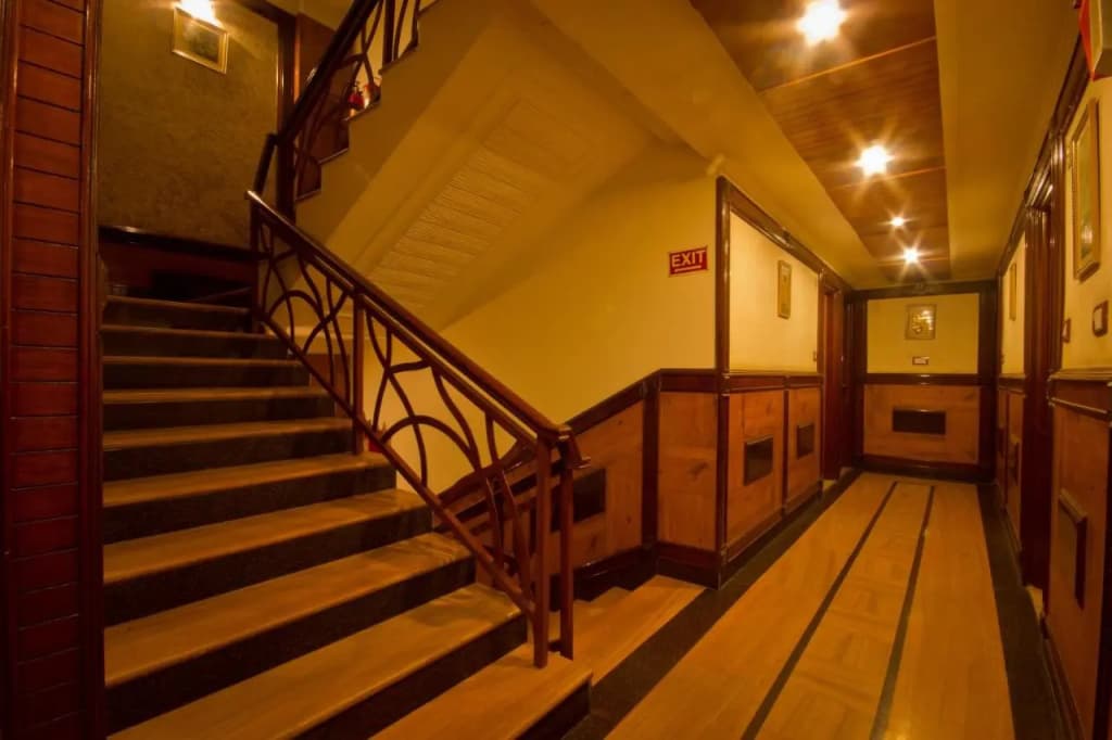 Hotel Sunstar Grand - photo 12