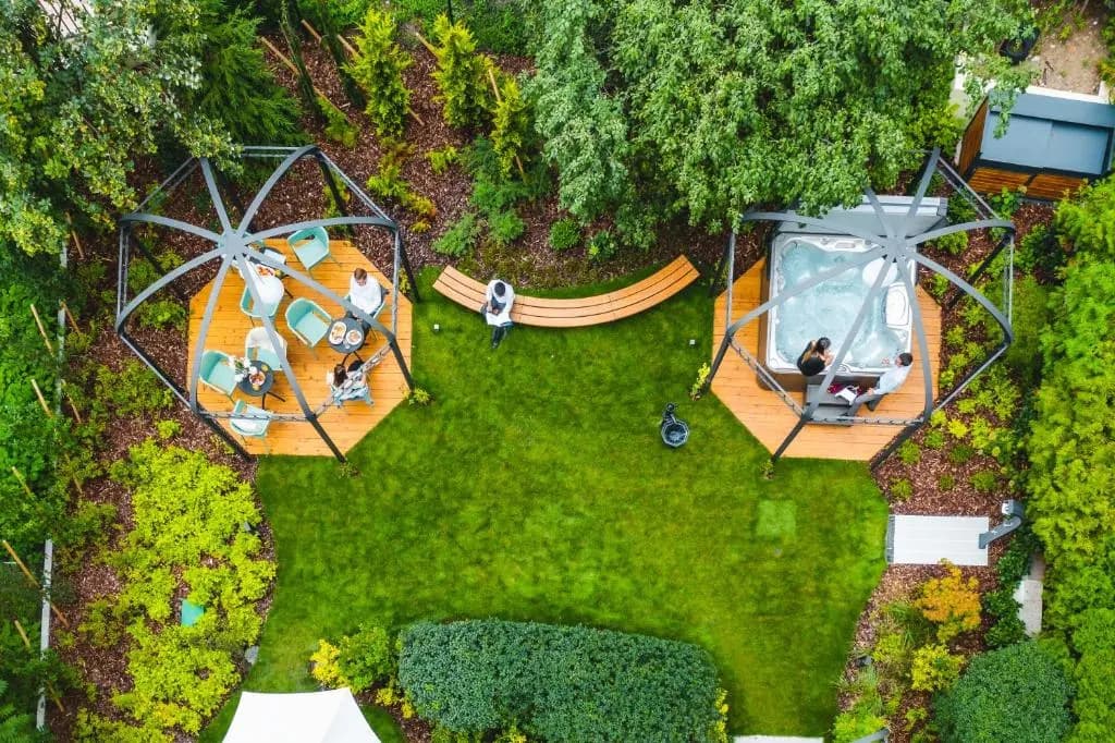 EMPIRENT Garden Suites - photo 3