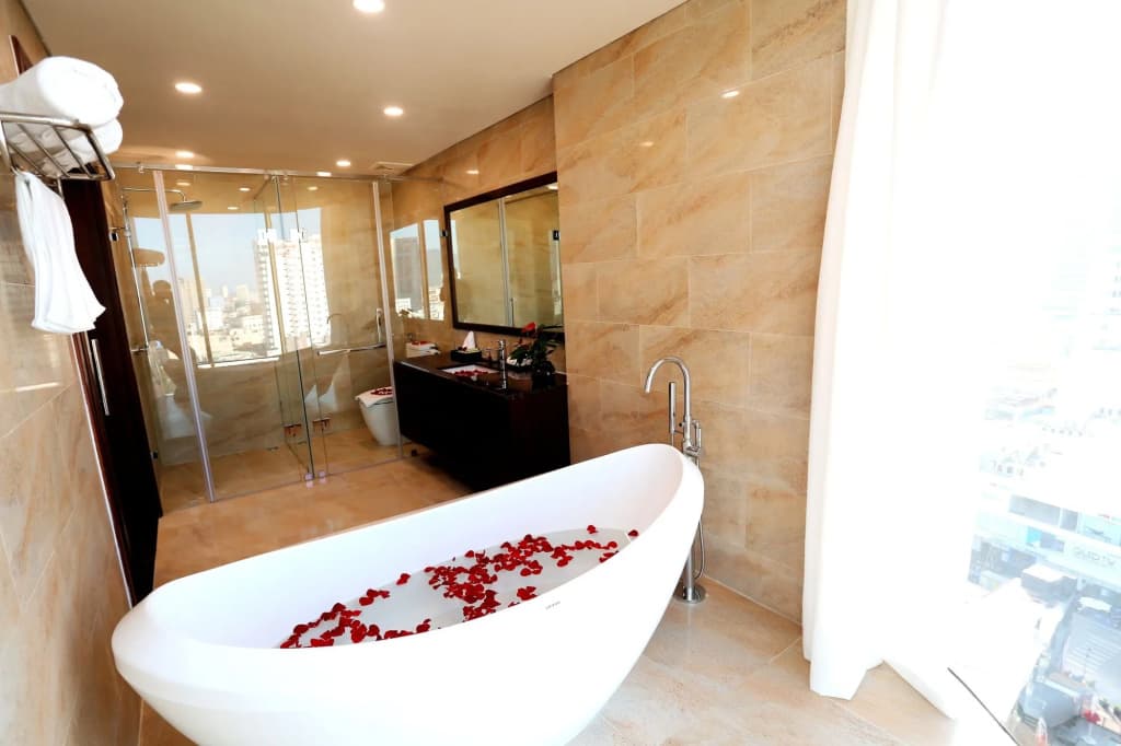 Mitisa Hotel Da Nang - Near Dragon Bridge - photo 10