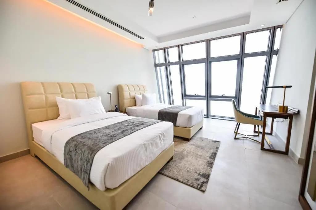 Waterfront Hotel and Apartment - photo 14