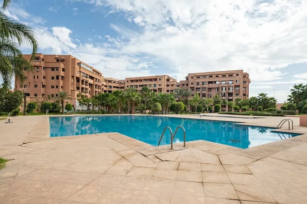 "superbe Appart Méga Terrasse Piscine +big Jardin" - photo 13
