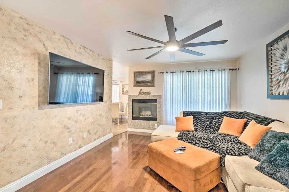 Seasonal Pool & Spa: Las Vegas Pad, 11 Mi to Strip - photo 6