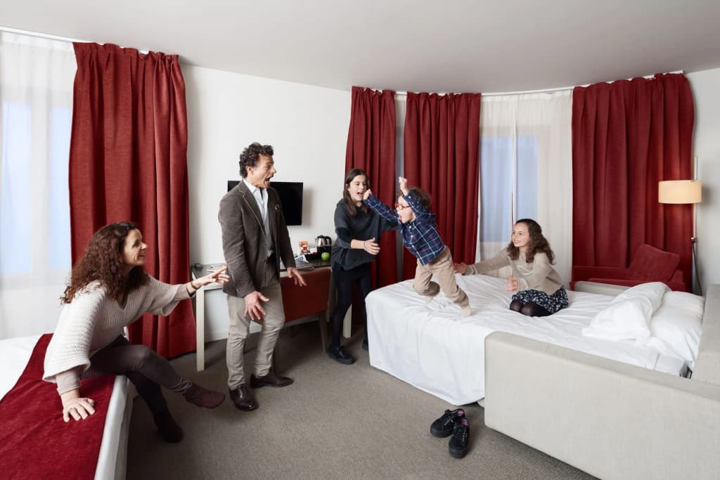 Sercotel Amister Art Hotel - photo 40