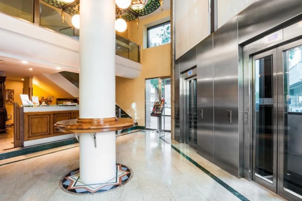 Hotel Julia Madrid - photo 2