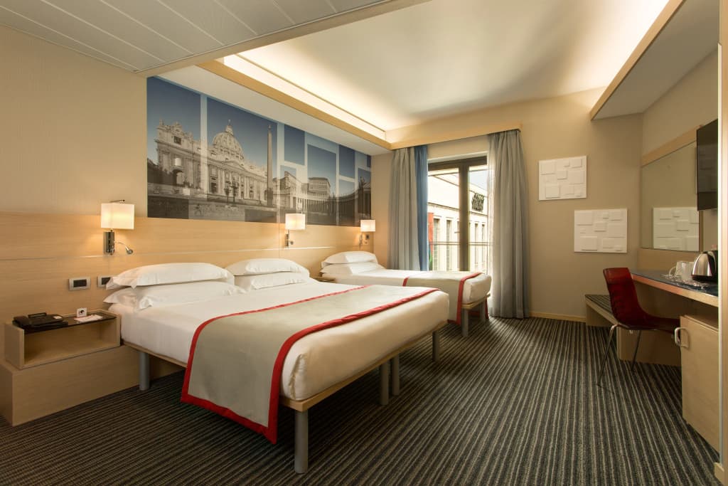 iQ Hotel Roma - photo 4