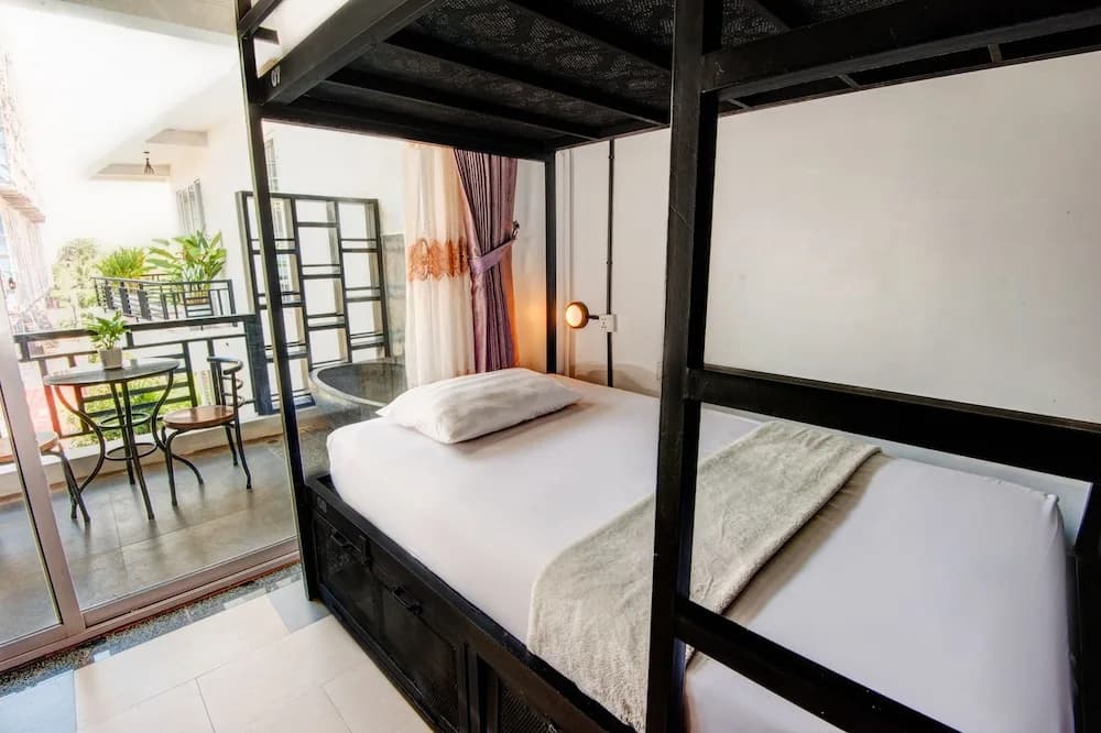 Mad Monkey Hostel Siem Reap - photo 5
