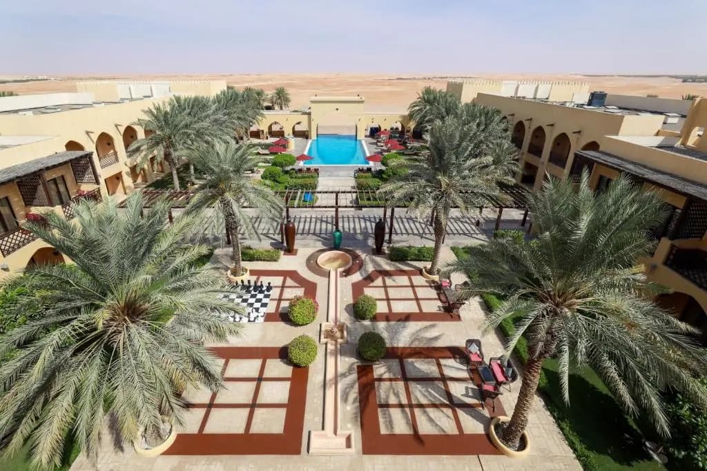 Tilal Liwa Hotel - photo 38