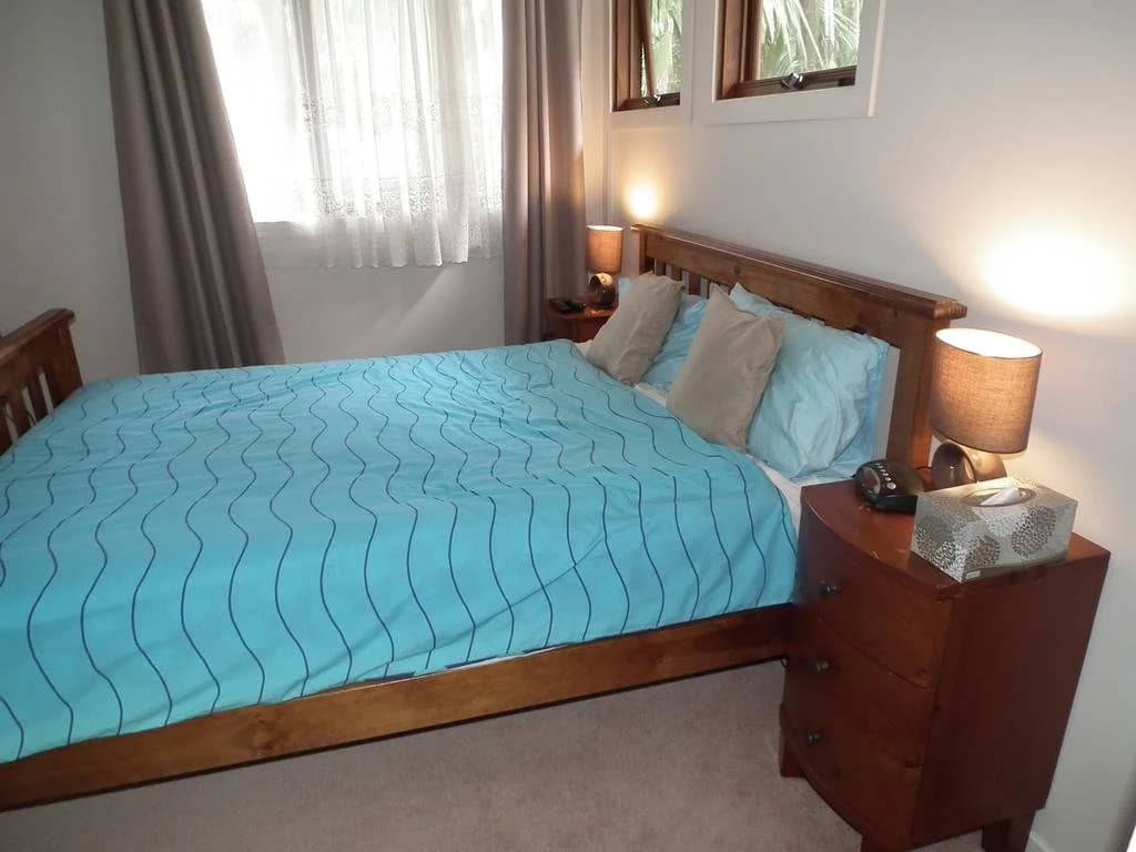 Frenchs Forest Bed and Breakfast - photo 2