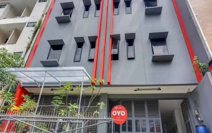 OYO 90277 Kmk Residence - photo 1