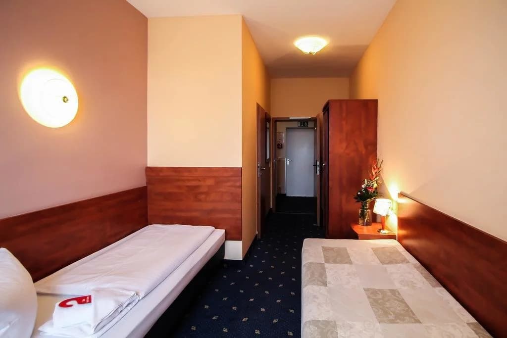 Hotel Atrium Charlottenburg - photo 25