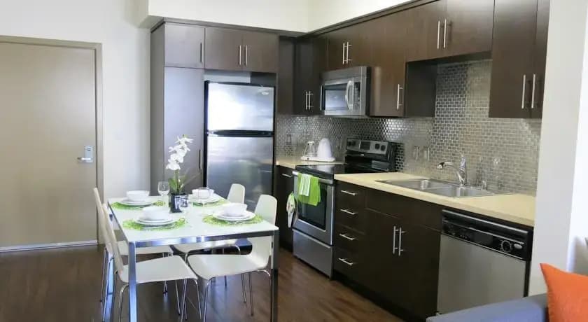 The Hollywood Suite - photo 7