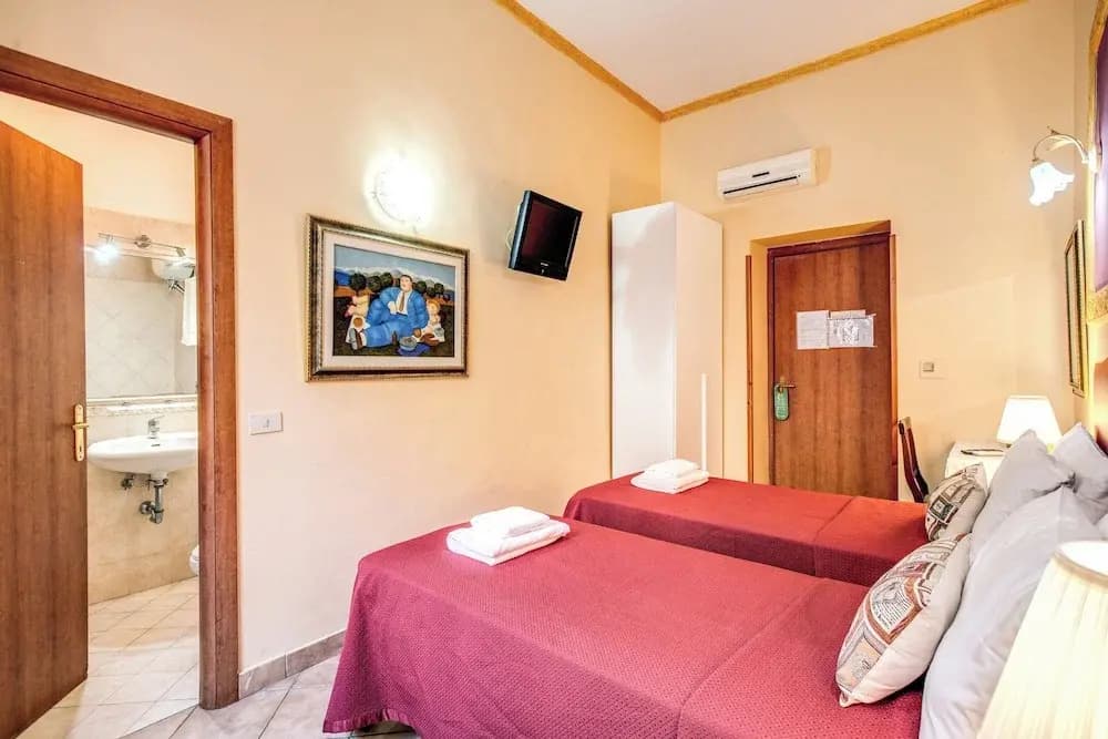 Guest House Goito - photo 12