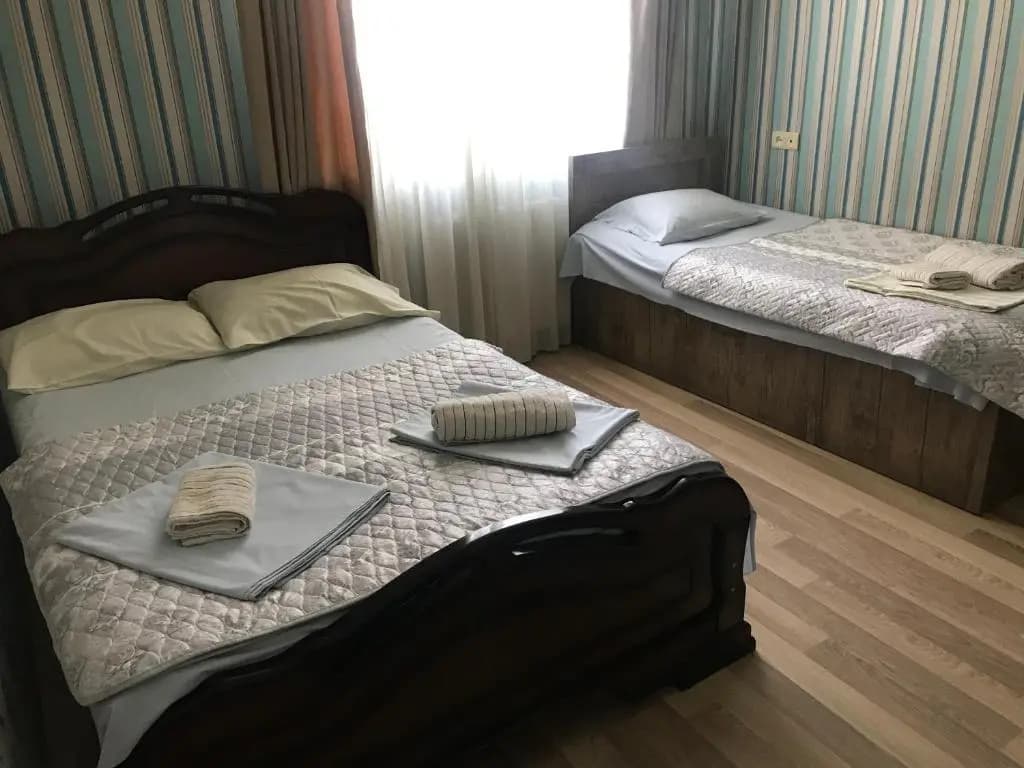 IO Apartment - photo 4