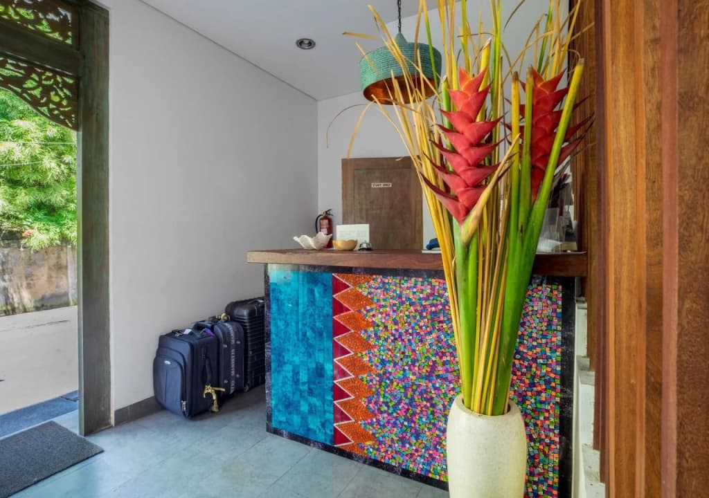 Hola Seminyak - photo 2