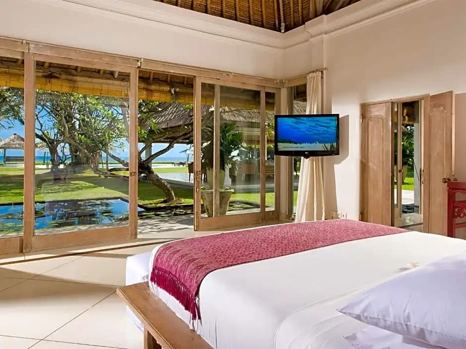 Villa Atas Ombak - main photo