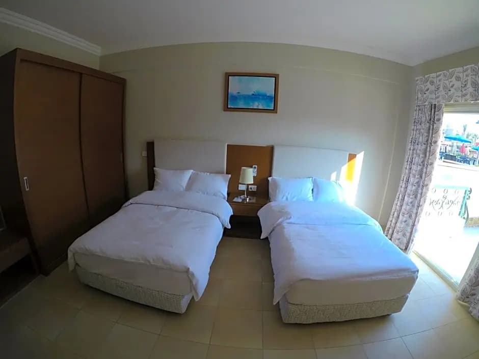 Rehana Resort - photo 2