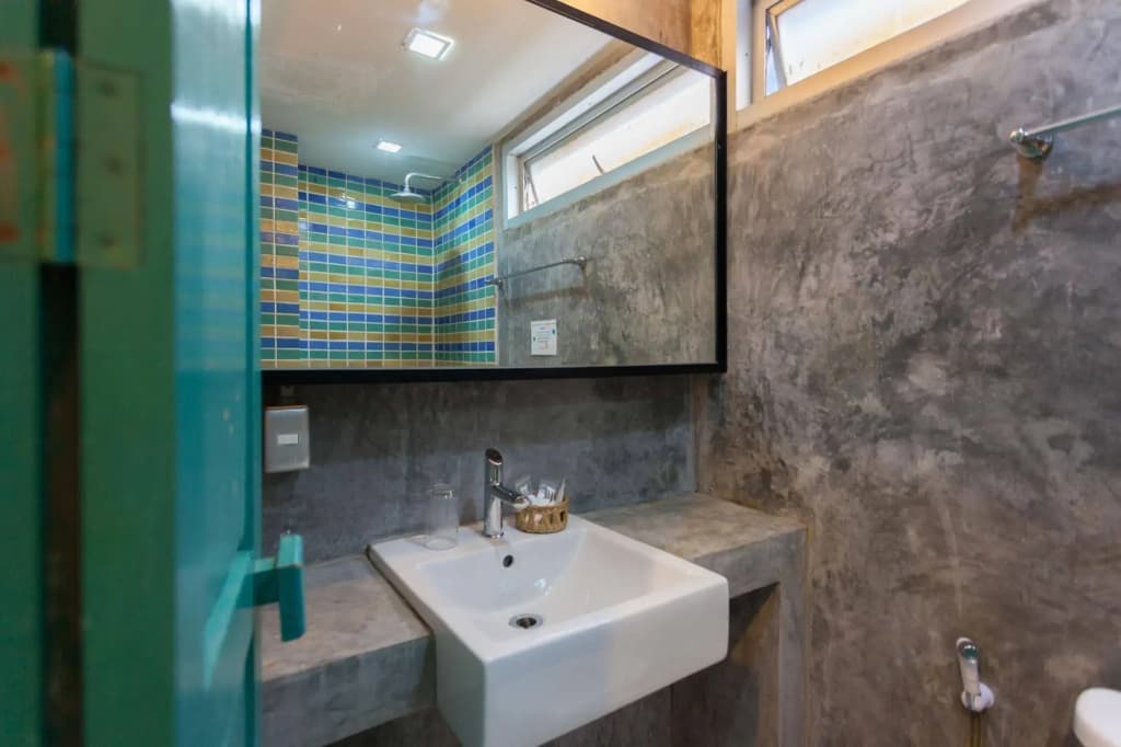 Madam Inn Patong - photo 8