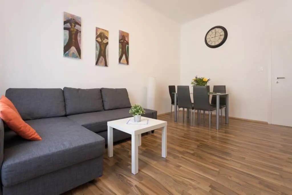 16 C&J's apartment - photo 10