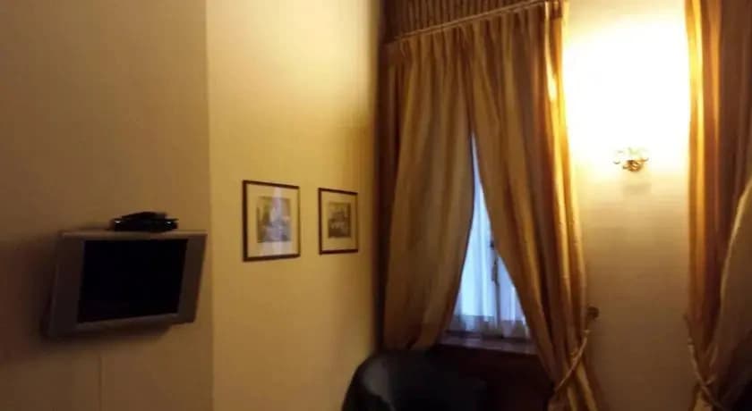 Rome First Class Private Apartments - photo 3