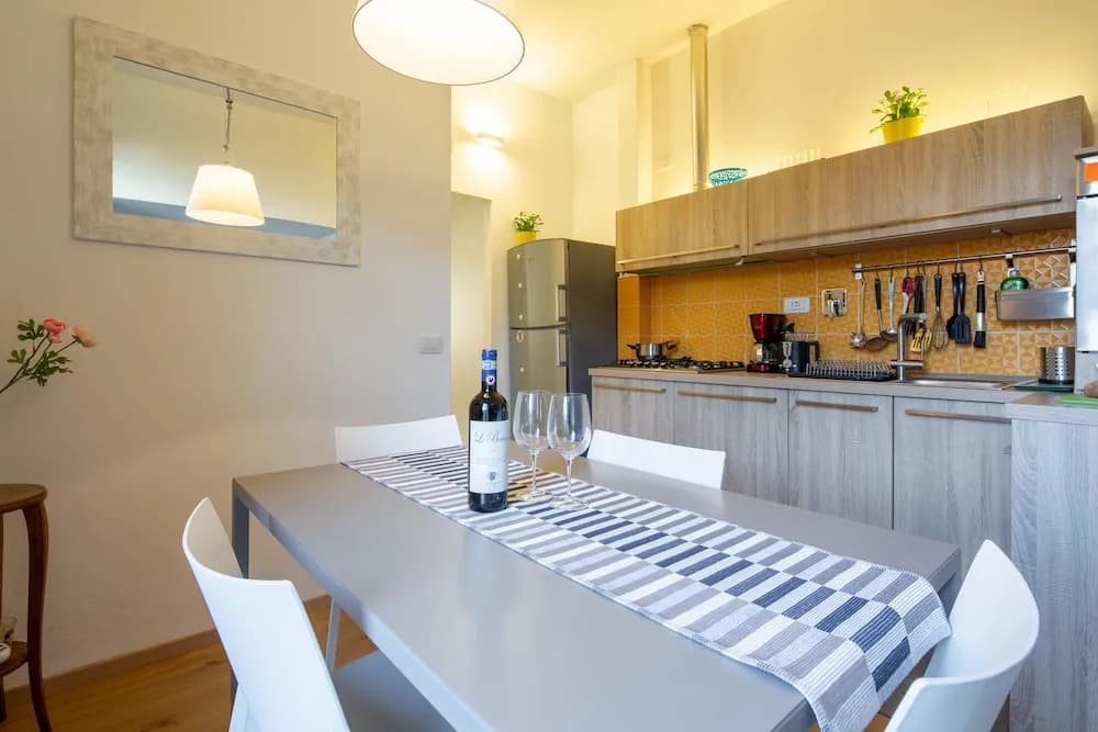 Sant'Ambrogio Charming Flat - photo 14