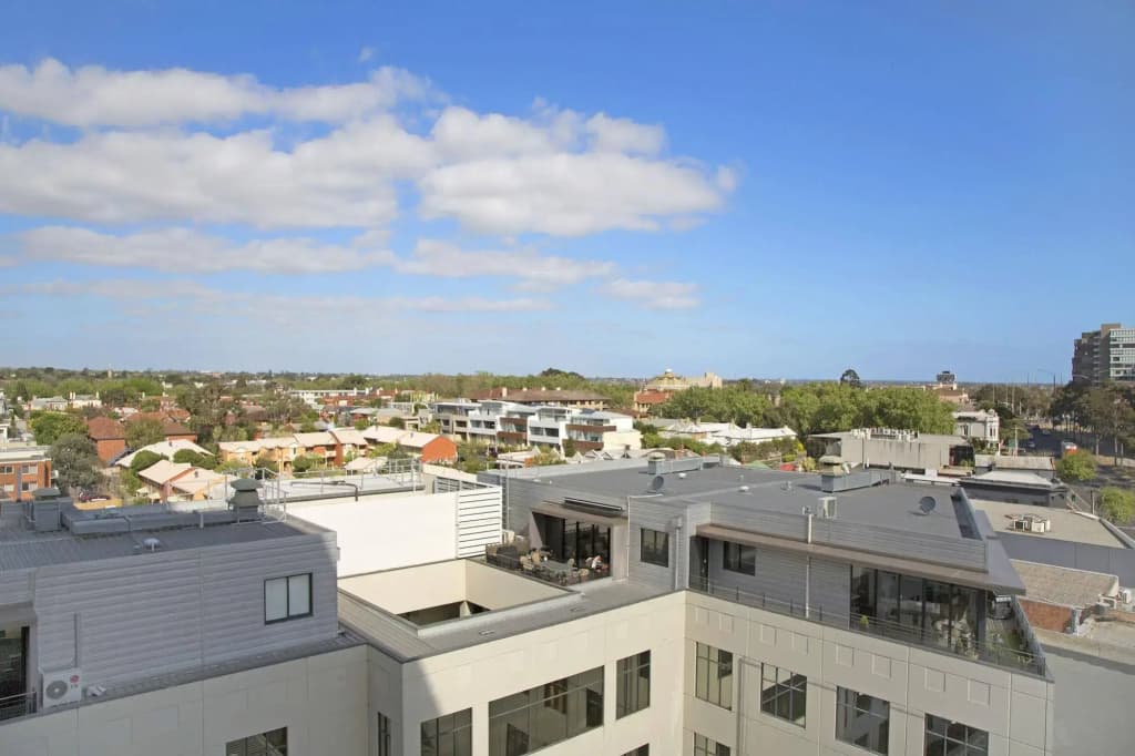 St Kilda Holiday Apartments - photo 1