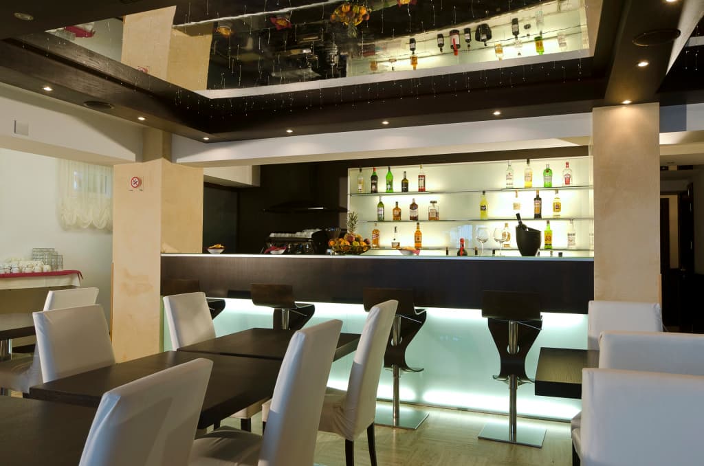 Hotel Petit Palais - photo 25
