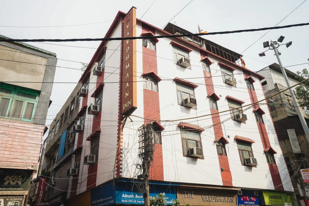Hotel Vardhman Inn - photo 8