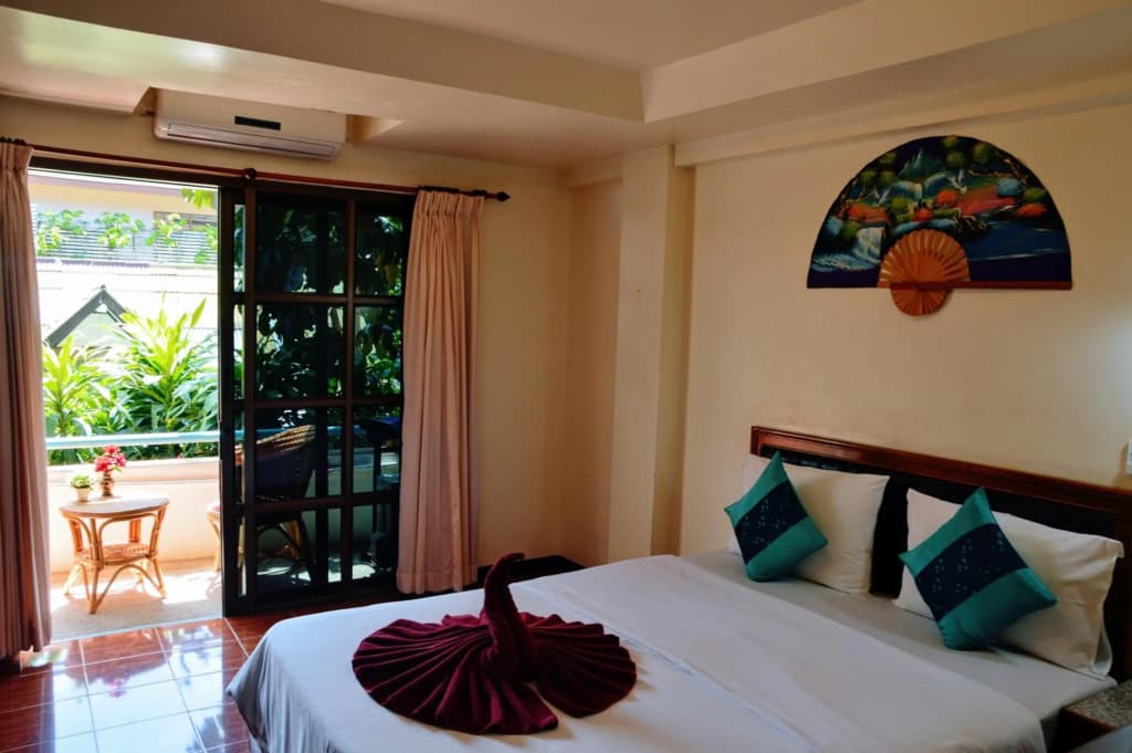 Bonny Hotel - photo 4