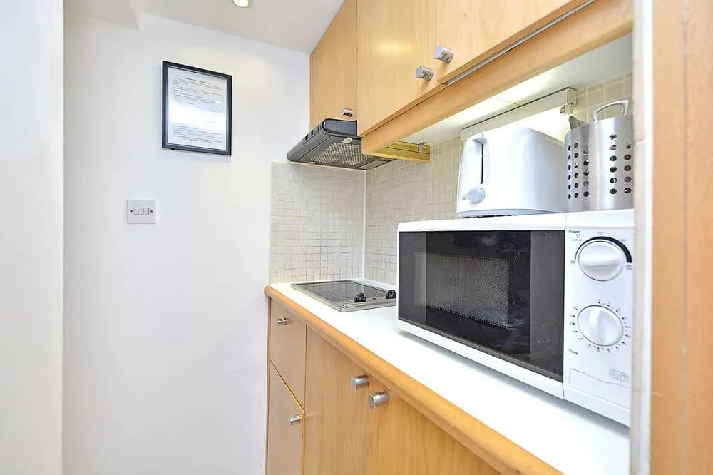 Leinster Garden Studios - photo 17