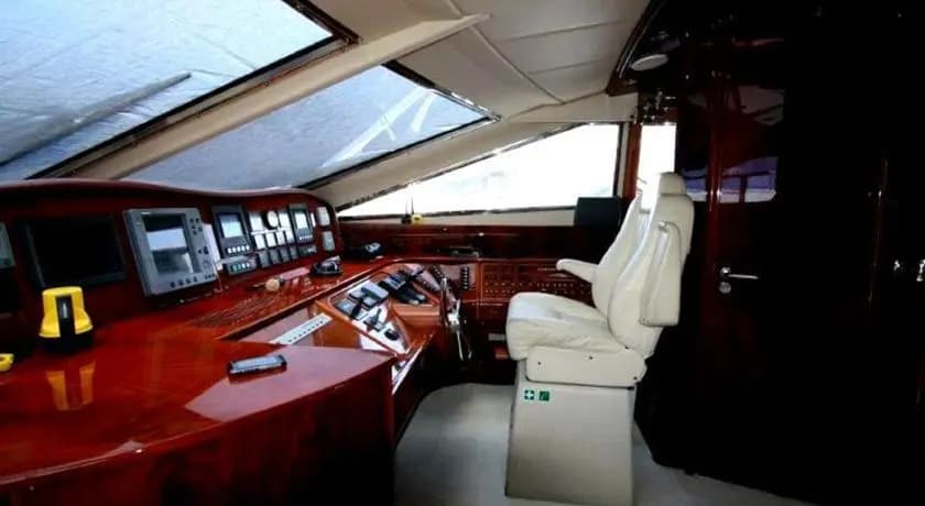 Luxury Yacht - photo 5