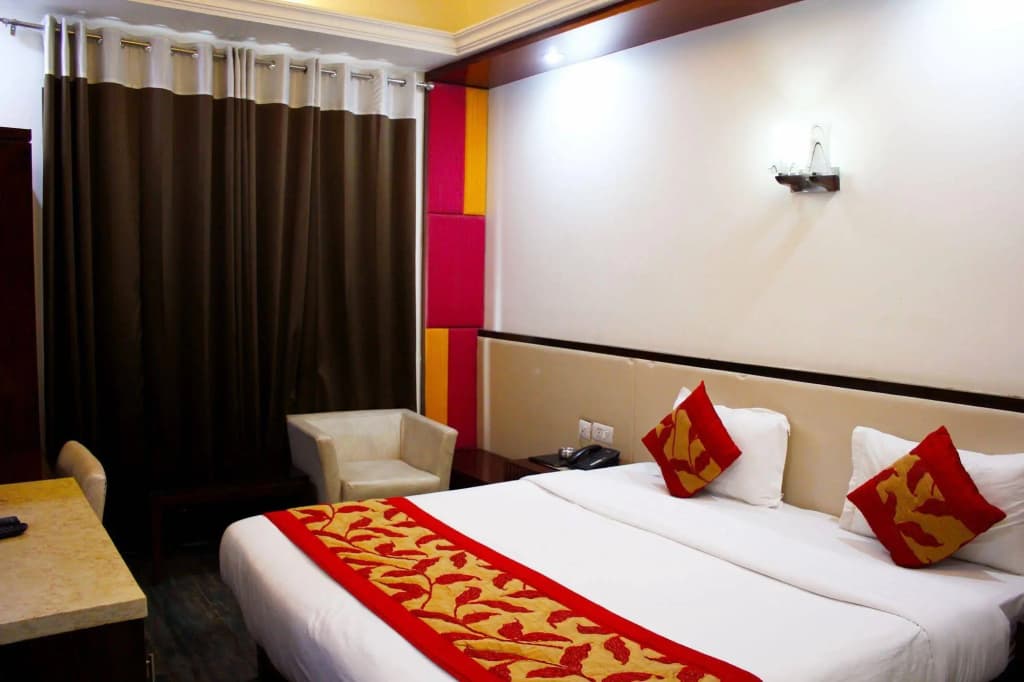 FabHotel Marble Arch Karol Bagh - photo 7