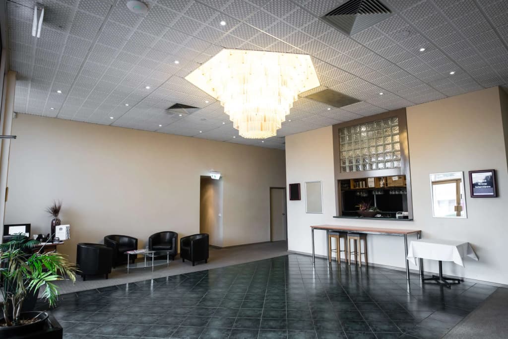 Best Western Airport Motel and Convention Centre - photo 15