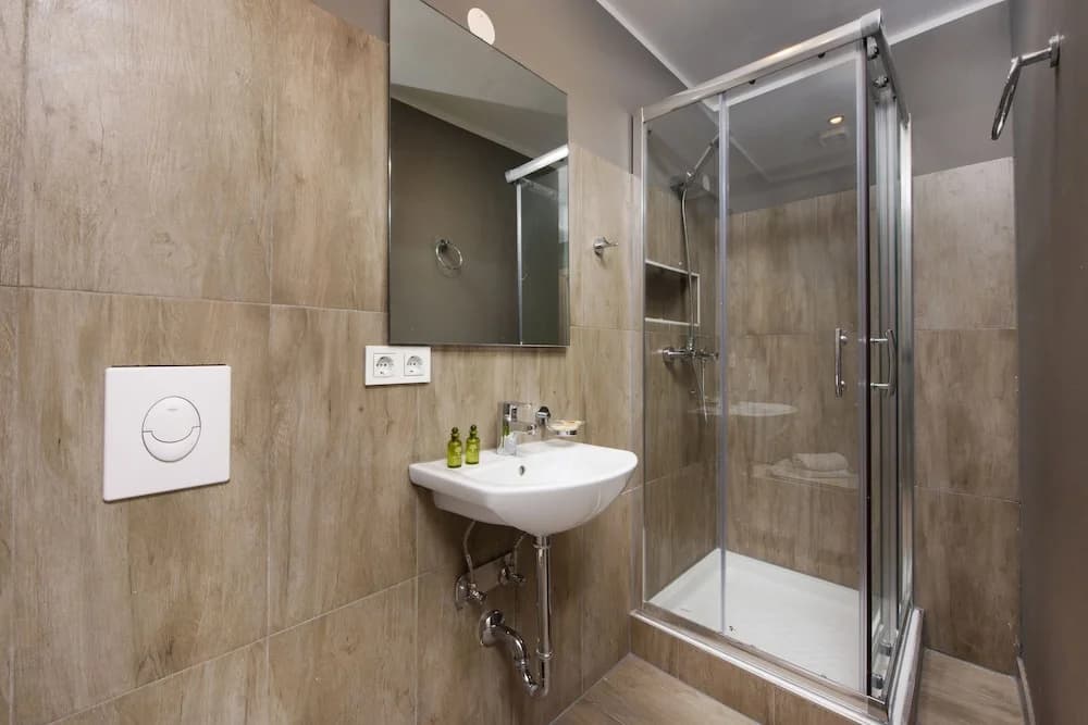 Hotelzimmer in Berlin Prenzlauer Berg 2 Neu - photo 5