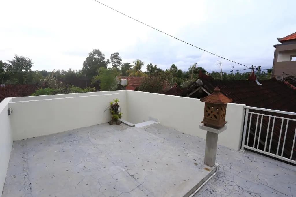 Gembala Homestay - photo 9