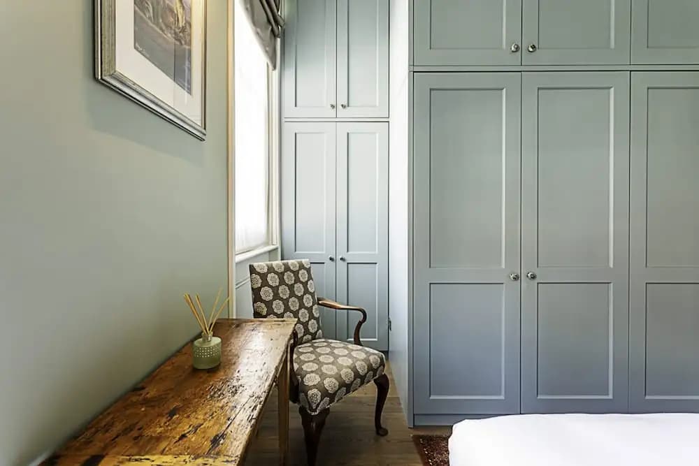 Well-designed Chelsea Flat - photo 3