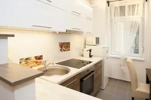 Great Market Hall Apartment - photo 16