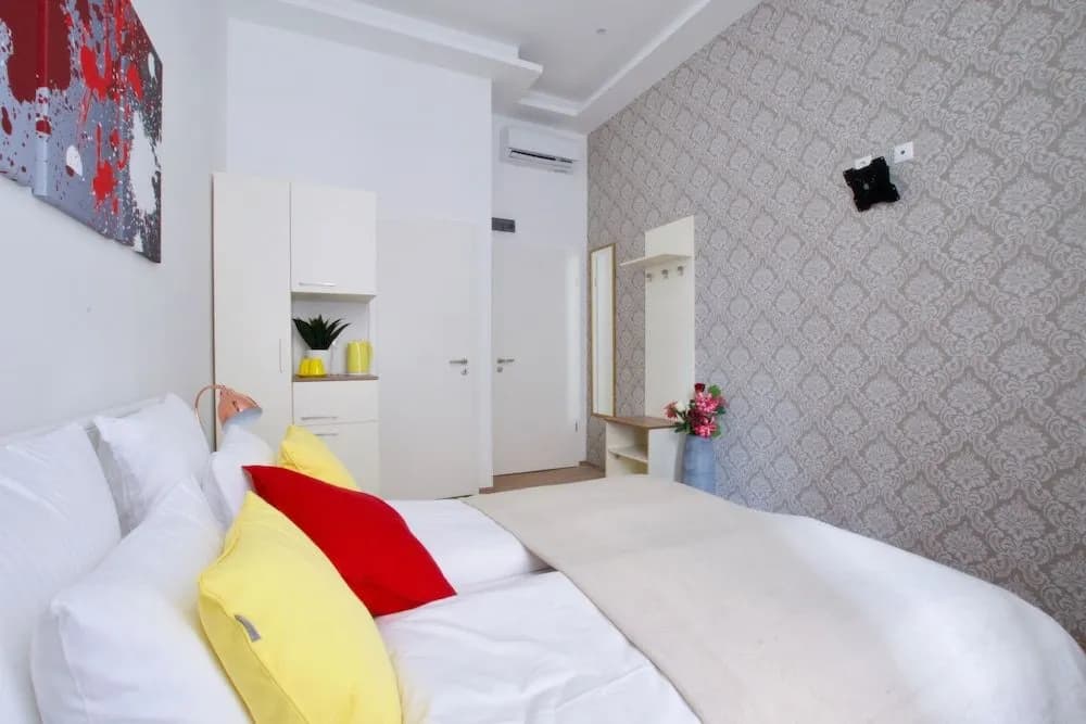 St. King by Hi5 Apartments - photo 7