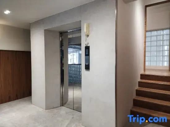 Q Space Sathorn - Narathiwas 18 - photo 18