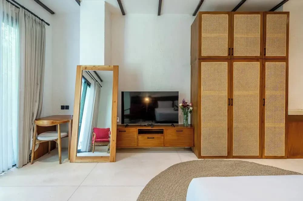 Sacred Jungle by EVDEkimi Ubud – Modern Villas and Apartments with Kitchens, Pools, & Personalized Concierge Service - photo 10