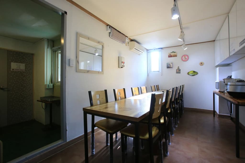 Peanut Hotel - photo 17