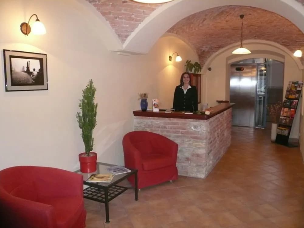 Karlin - Prague - photo 2