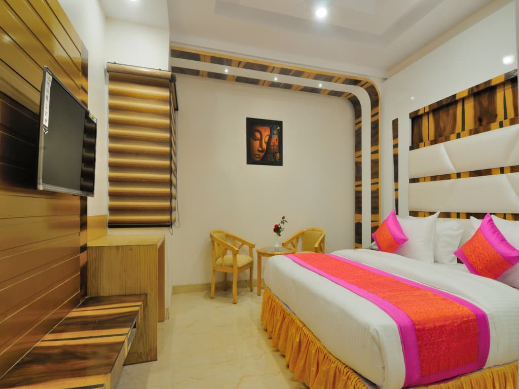 The Gold Regency - photo 3