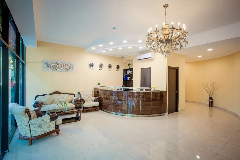 Hotel Comfort - photo 2
