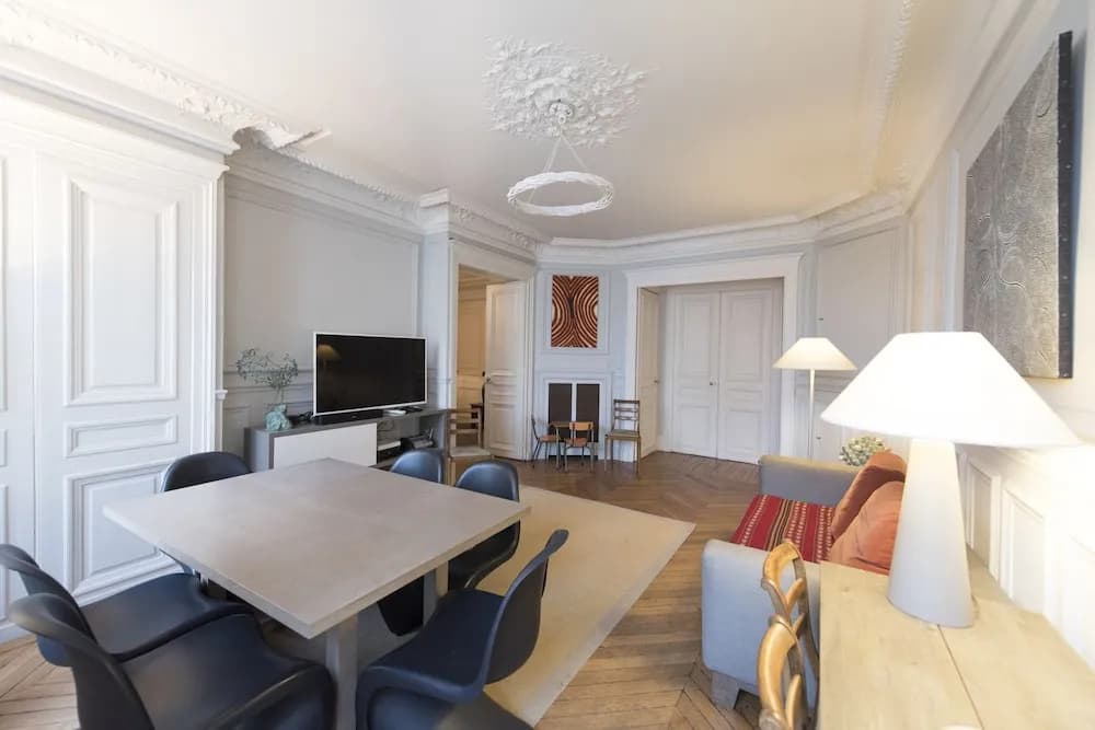 Charming Haussmannian - photo 4
