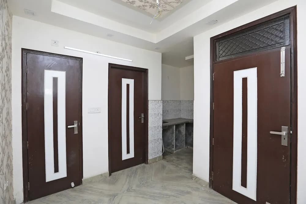 Happy Stay by OYO Rooms - photo 10