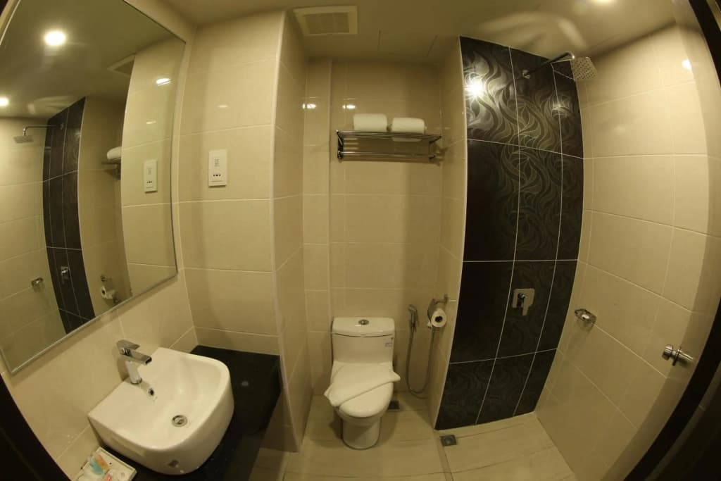SEM9 Senai ''Formerly Known as Perth Hotel" - photo 16