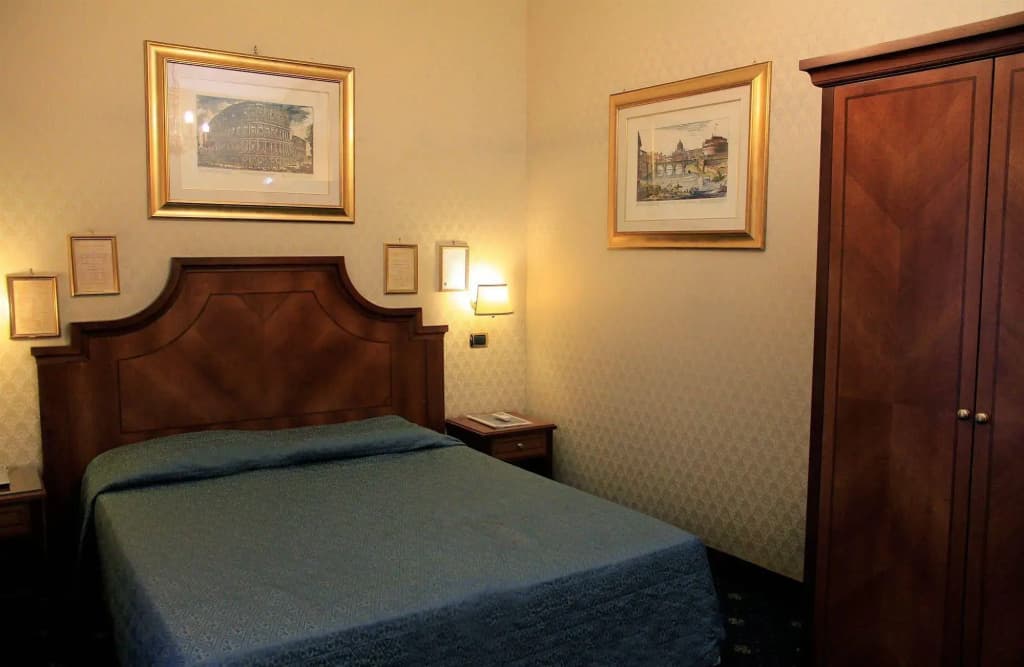 Vatican Garden Inn - photo 3