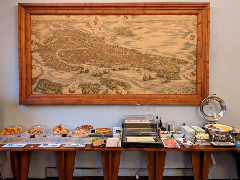 IH Hotels Venezia Salute Palace Hotel - photo 12